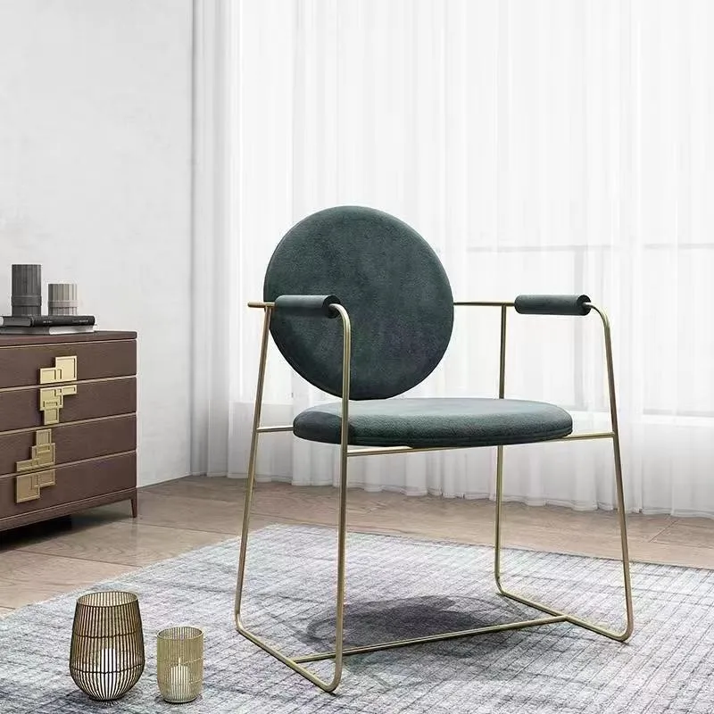 Italian Minimalist Style Backrest Armrest Leisure Chair Nordic Luxury Dining Chair Modern Office Poltrona Living Room Furniture
Italian Minimalist Style Backrest Armrest Leisure Chair Nordic Luxury Dining Chair Modern Office Poltrona Living Room Furniture