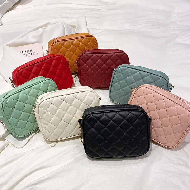 Simple Casual Square Camera Bags for Women Fashion Lingge Crossbody Bags Purse Women New Mini Chain Shoulder Messenger Bag
Simple Casual Square Camera Bags for Women Fashion Lingge Crossbody Bags Purse Women New Mini Chain Shoulder Messenger Bag