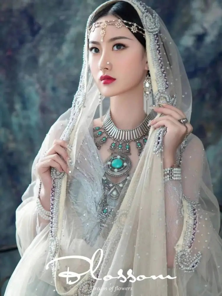Bohemian Vintage Women's Necklace Gems Exaggerate Ethnic Traditional Necklace Accessories Long Tassels Jewelry Gifts
Bohemian Vintage Women's Necklace Gems Exaggerate Ethnic Traditional Necklace Accessories Long Tassels Jewelry Gifts