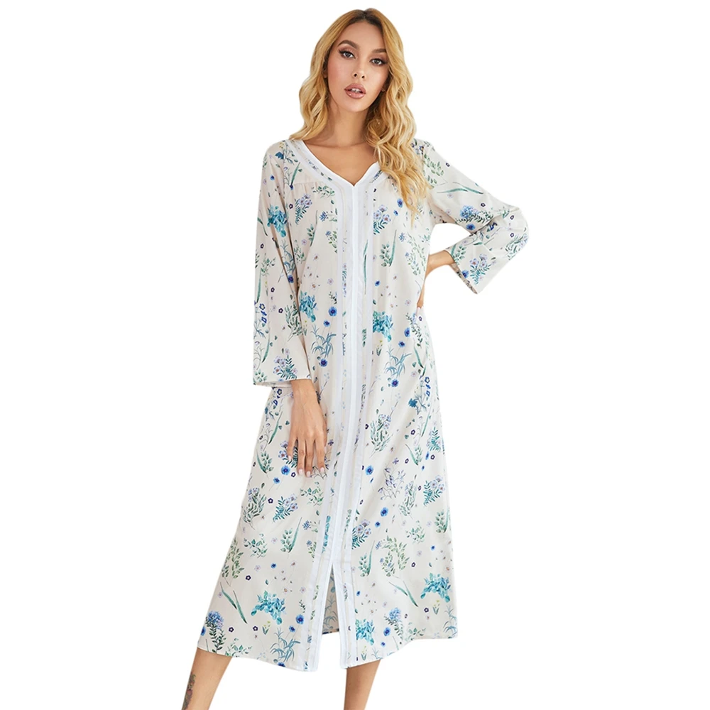 Women's Nightdress Breathable And Soft Fashion Stitching Ultra Thin Nightgown Printed Nightdress Long Nightdress 
Women's Nightdress Breathable And Soft Fashion Stitching Ultra Thin Nightgown Printed Nightdress Long Nightdress