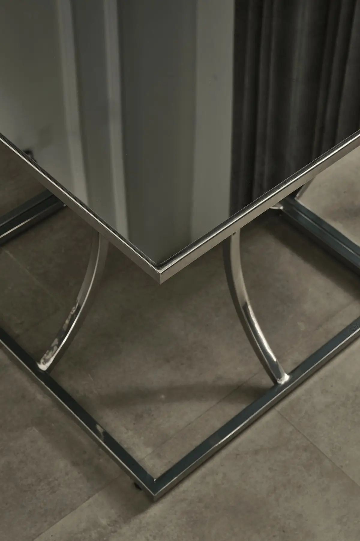 Puzzle Metal Pedestal Smoked Mirror Medium coffee table coffee tables table basse furniture living room table