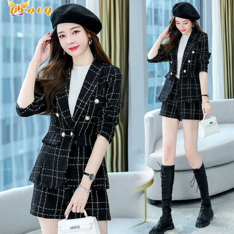 Temperament Shorts Two-piece Women's 2022 Fashion Women's Sports Pants Small Fragrance Two-piece Foreign Style Top Coat Shorts
Temperament Shorts Two-piece Women's 2022 Fashion Women's Sports Pants Small Fragrance Two-piece Foreign Style Top Coat Shorts