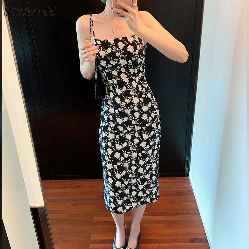 Sleeveless Dress Women Floral Sexy Backless Side-slit Summer New Fashion Elegant Vintage All-match Spaghetti Strap Cozy Vestido
Sleeveless Dress Women Floral Sexy Backless Side-slit Summer New Fashion Elegant Vintage All-match Spaghetti Strap Cozy Vestido