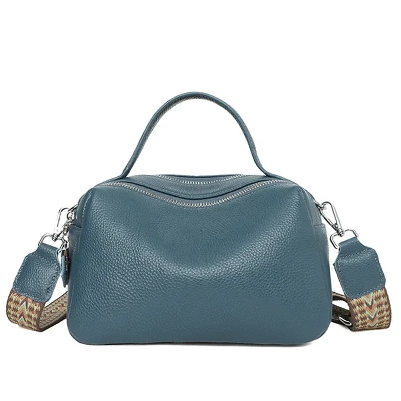 Luxury Soft Genuine Leather Handbag Fashion Women Shoulder Messenger Bag Solid Color Cowhide Tote Fashion Female Crossbody Sac
Luxury Soft Genuine Leather Handbag Fashion Women Shoulder Messenger Bag Solid Color Cowhide Tote Fashion Female Crossbody Sac