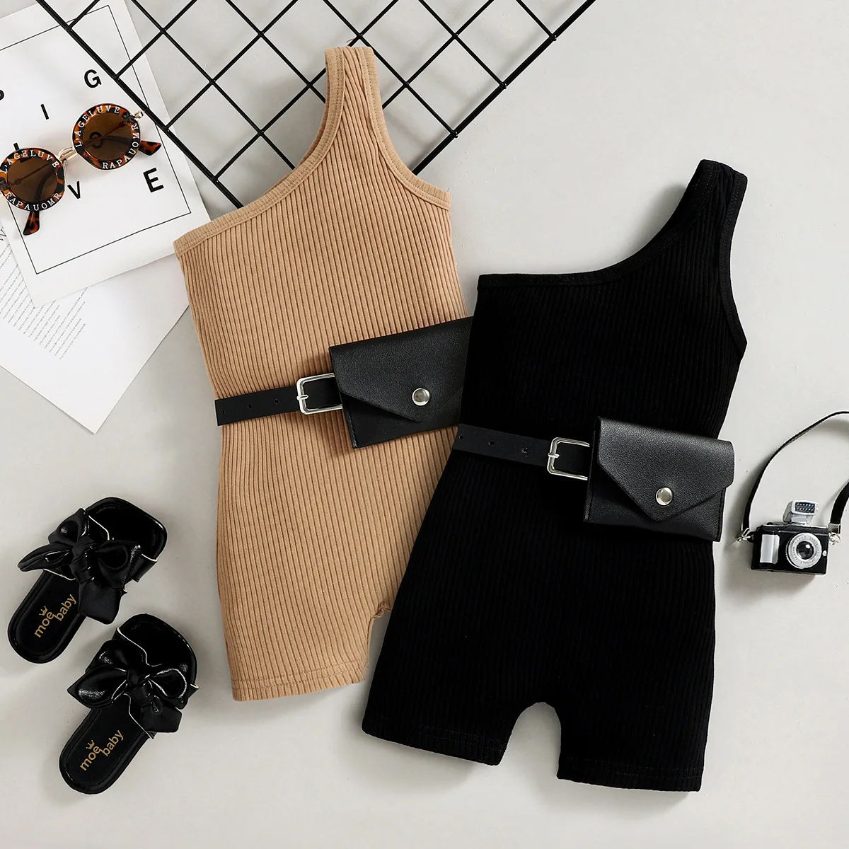 Fashion Baby Overalls Summer Sleeveless One Shoulder Jumpsuit With Belt Bag Toddler Girls Solid Color Rompers
Fashion Baby Overalls Summer Sleeveless One Shoulder Jumpsuit With Belt Bag Toddler Girls Solid Color Rompers