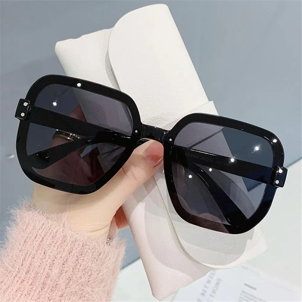 Luxury Vintage Driver Goggles UV400 Women Sun Glasses Oversized Sunglasses Big Frame Square
Luxury Vintage Driver Goggles UV400 Women Sun Glasses Oversized Sunglasses Big Frame Square