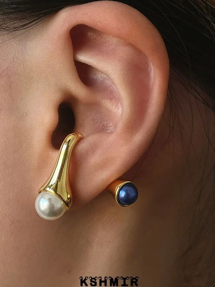 Before and after wearing pearl earrings in 2022 new tide INS niche design European hip hop cool jewelry gift accessories
Before and after wearing pearl earrings in 2022 new tide INS niche design European hip hop cool jewelry gift accessories