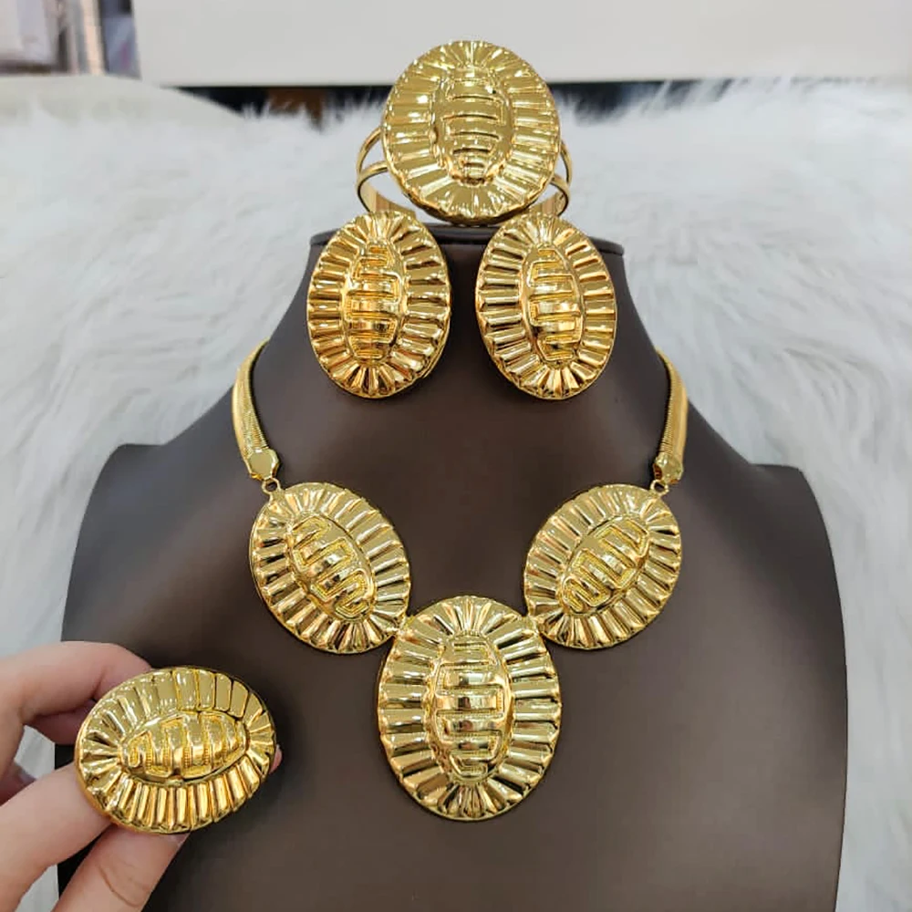Dubai Gold Color Jewelry Sets For Women 5 pcs Luxury Large Style 18k Gold Plated Jewelry Set Nigerian Style
Dubai Gold Color Jewelry Sets For Women 5 pcs Luxury Large Style 18k Gold Plated Jewelry Set Nigerian Style