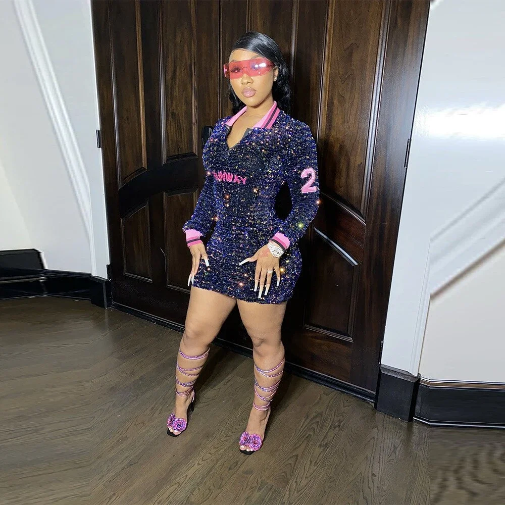 Runway Letter Embroidery Sequin Dress Women Fashion Sexy Long Sleeve Bodycon Mini Dresses Clubwear Birthday Outfits
Runway Letter Embroidery Sequin Dress Women Fashion Sexy Long Sleeve Bodycon Mini Dresses Clubwear Birthday Outfits