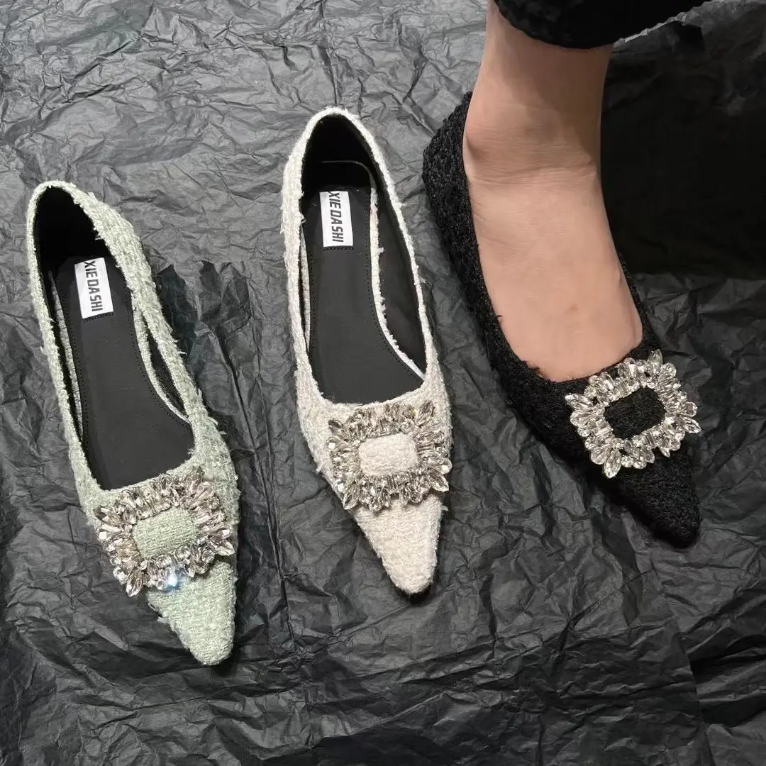 Elegant Women Flats Loafers Rhinestone Buckle Crystal Shallow Slip On Satin Black White Green Flat Heeled Dress Shoes Woman 39
Elegant Women Flats Loafers Rhinestone Buckle Crystal Shallow Slip On Satin Black White Green Flat Heeled Dress Shoes Woman 39