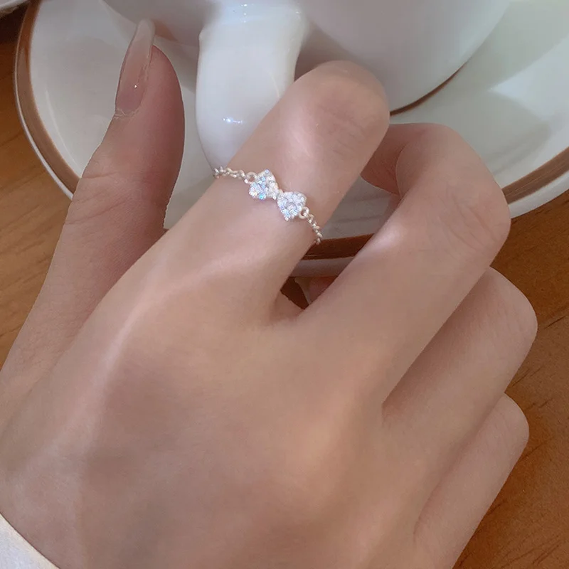 Sweet Style Bow Zircon Chain Pulling Type Ring Women Fashion Bow Knot Wedding Engagement Jewelry Rings
Sweet Style Bow Zircon Chain Pulling Type Ring Women Fashion Bow Knot Wedding Engagement Jewelry Rings