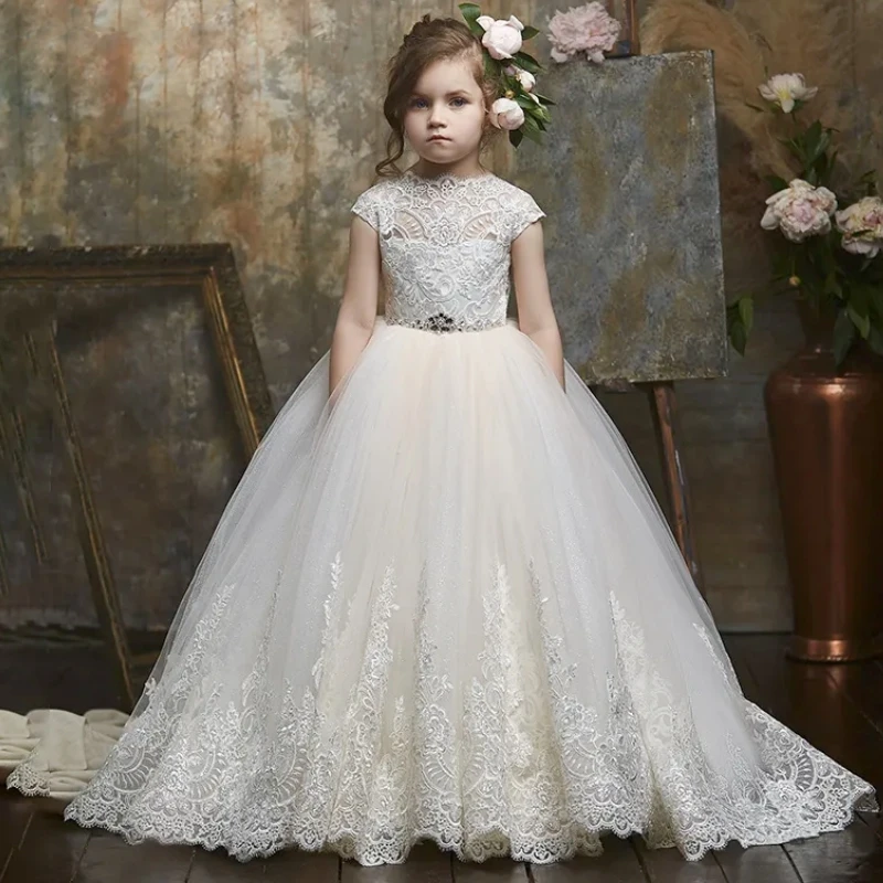 

Flower Girls Dresses White Tulle Appliques Top With Beadings Lace Hem Long For Wedding Birthday Party Banquet Princess Gowns