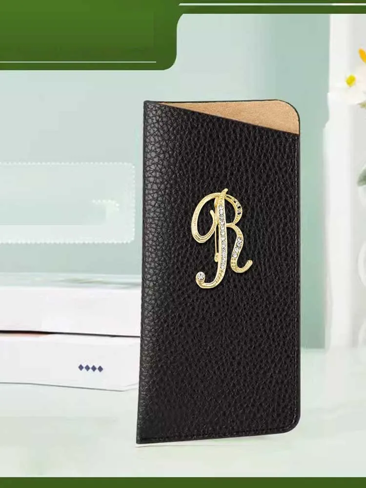 Customized Women's Premium Eyewear Storage PVC Leather Bag Design Personalized Customer Name Crafted Letter Style 
Customized Women's Premium Eyewear Storage PVC Leather Bag Design Personalized Customer Name Crafted Letter Style