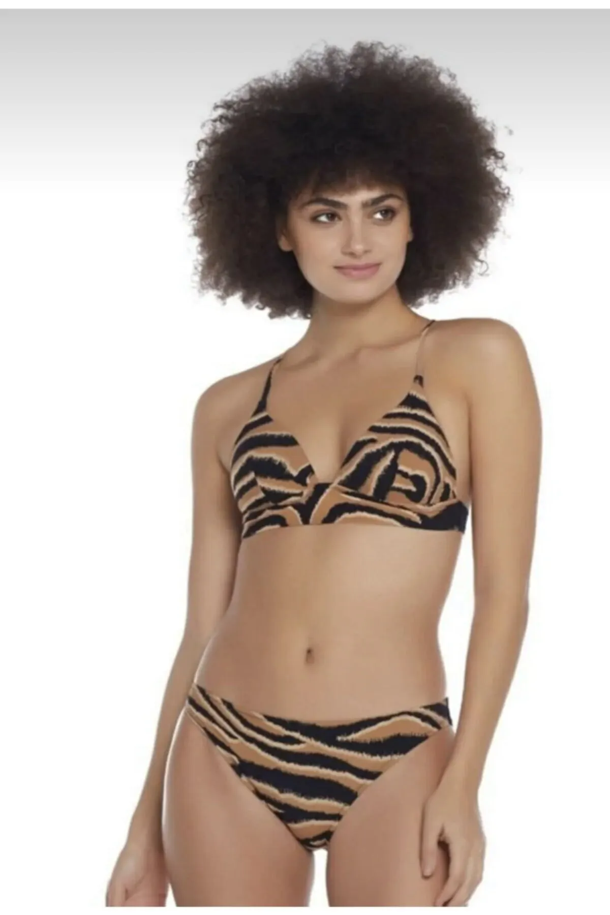 Women's Bikini Leopard Pattern Thin Lined Triangle Bikini Swimwear Lady Swimsuit 2022 Summer New Pushup Bikinis
Women's Bikini Leopard Pattern Thin Lined Triangle Bikini Swimwear Lady Swimsuit 2022 Summer New Pushup Bikinis