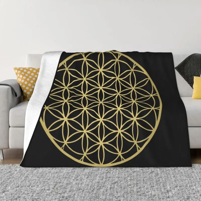 Flower Of Life Mandala Gold Blankets Comfortable Flannel Autumn Geometric Yoga Meditation Throw Blanket for Couch Travel Bedding
Flower Of Life Mandala Gold Blankets Comfortable Flannel Autumn Geometric Yoga Meditation Throw Blanket for Couch Travel Bedding