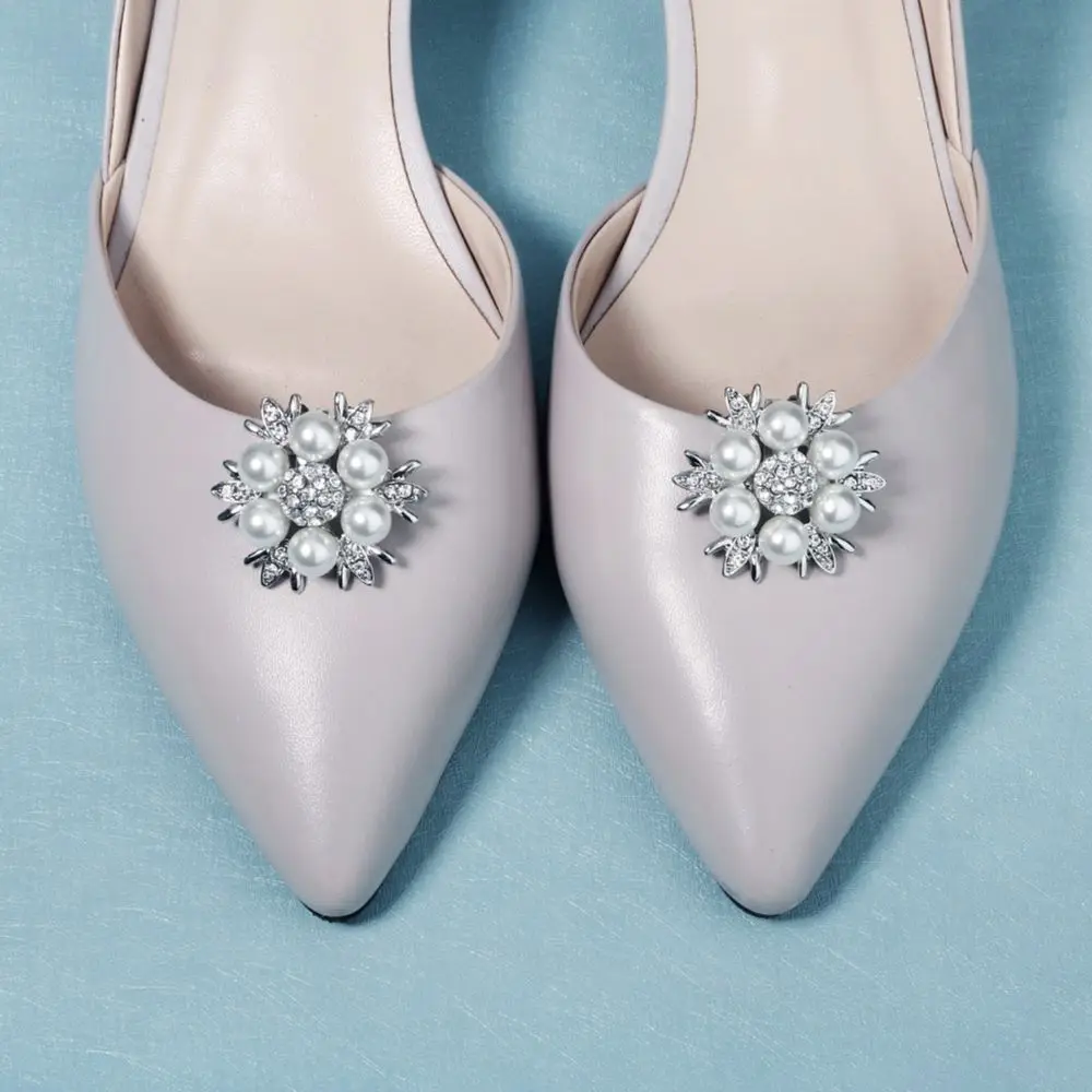 3 Pairs Charm Shoe Clip High Heels Shoe Flower Accessories DIY Rhinestone Detachable Pearl Shoe Buckle Bride Shoe Decoration
3 Pairs Charm Shoe Clip High Heels Shoe Flower Accessories DIY Rhinestone Detachable Pearl Shoe Buckle Bride Shoe Decoration