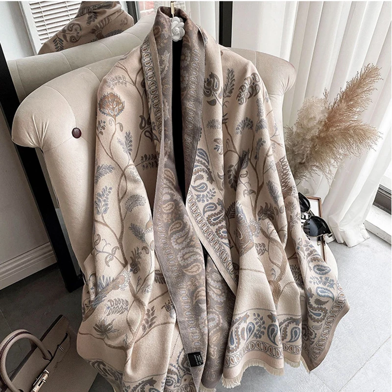 Luxury brand winter double-sided floral scarf women's cashmere warmth and thick soft shawl scarf
Luxury brand winter double-sided floral scarf women's cashmere warmth and thick soft shawl scarf
