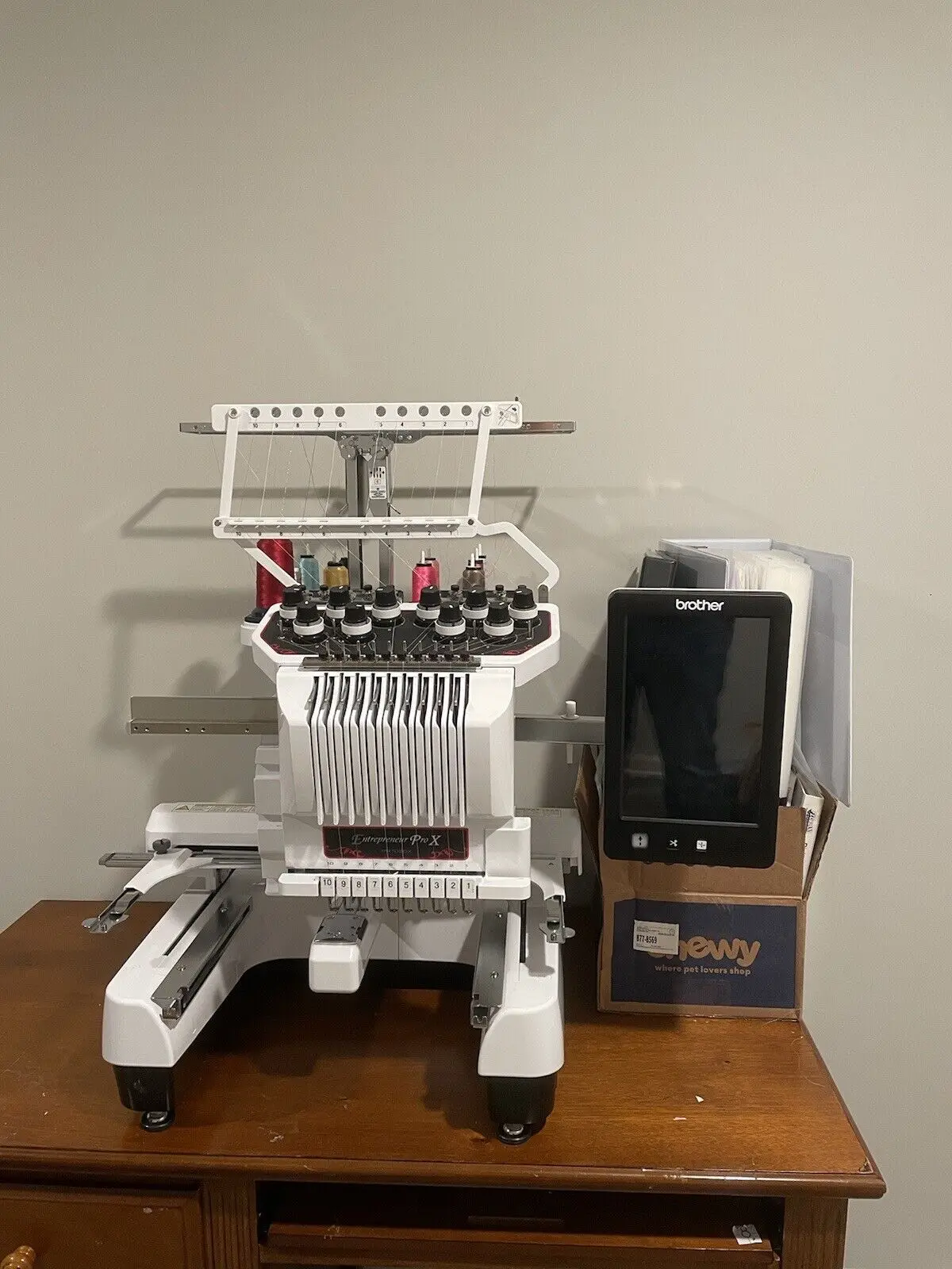 NEW PROMO Brother PR1050X 10 Needle Home Embroidery Machine
NEW PROMO Brother PR1050X 10 Needle Home Embroidery Machine