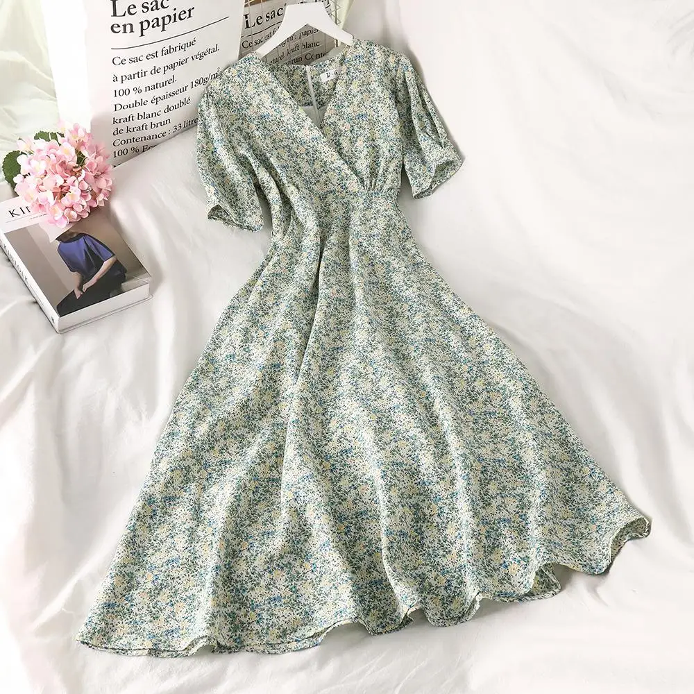 Women Summer Elegant Green Floral Chiffon Long Dress V Neck Short Sleeve High Waist Sexy A-line Midi Sundress 2021 French Style
Women Summer Elegant Green Floral Chiffon Long Dress V Neck Short Sleeve High Waist Sexy A-line Midi Sundress 2021 French Style