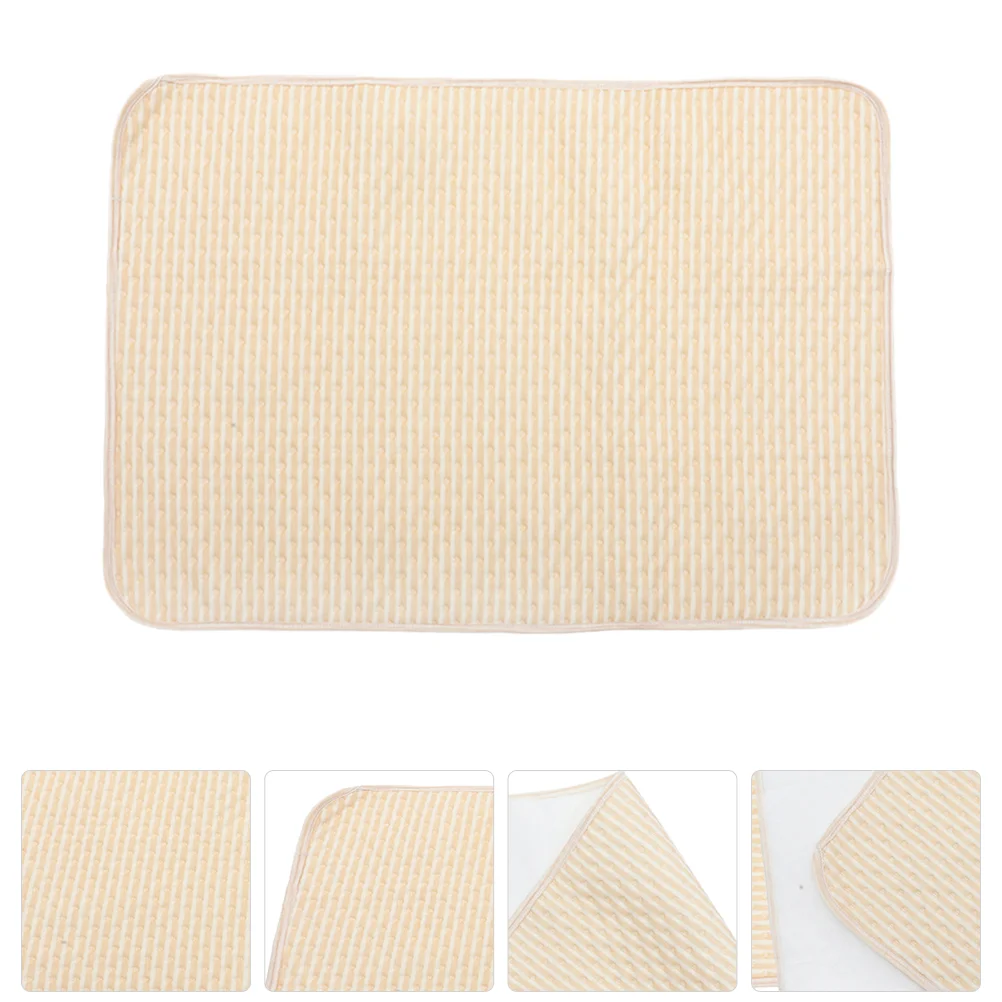 Reusable Washable Anti-skid Rabbit Pee Pad Small Animal Pee Mat 
Reusable Washable Anti-skid Rabbit Pee Pad Small Animal Pee Mat