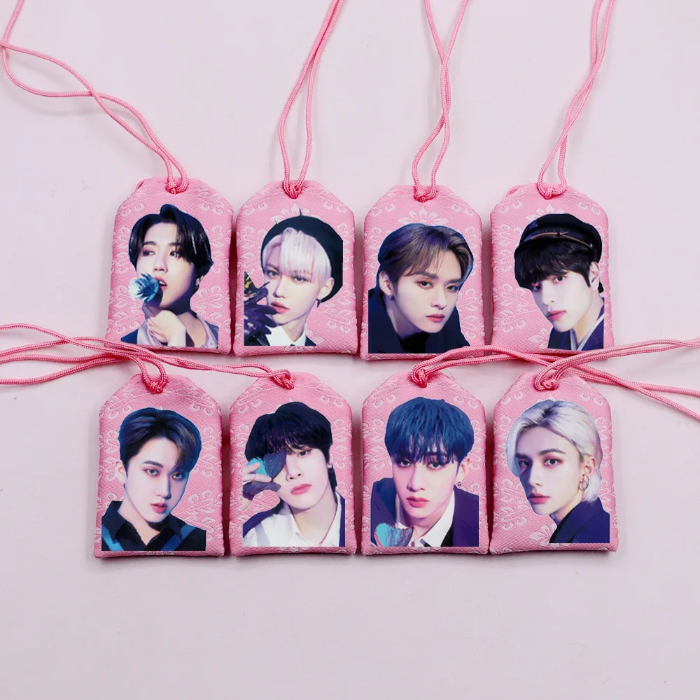 Kpop Idol Stray Kids Pray Fortune Beauty Health Safe Transparent Wealth Bag Guard Talisman Pendant Keychain Fan Collection Gifts
Kpop Idol Stray Kids Pray Fortune Beauty Health Safe Transparent Wealth Bag Guard Talisman Pendant Keychain Fan Collection Gifts