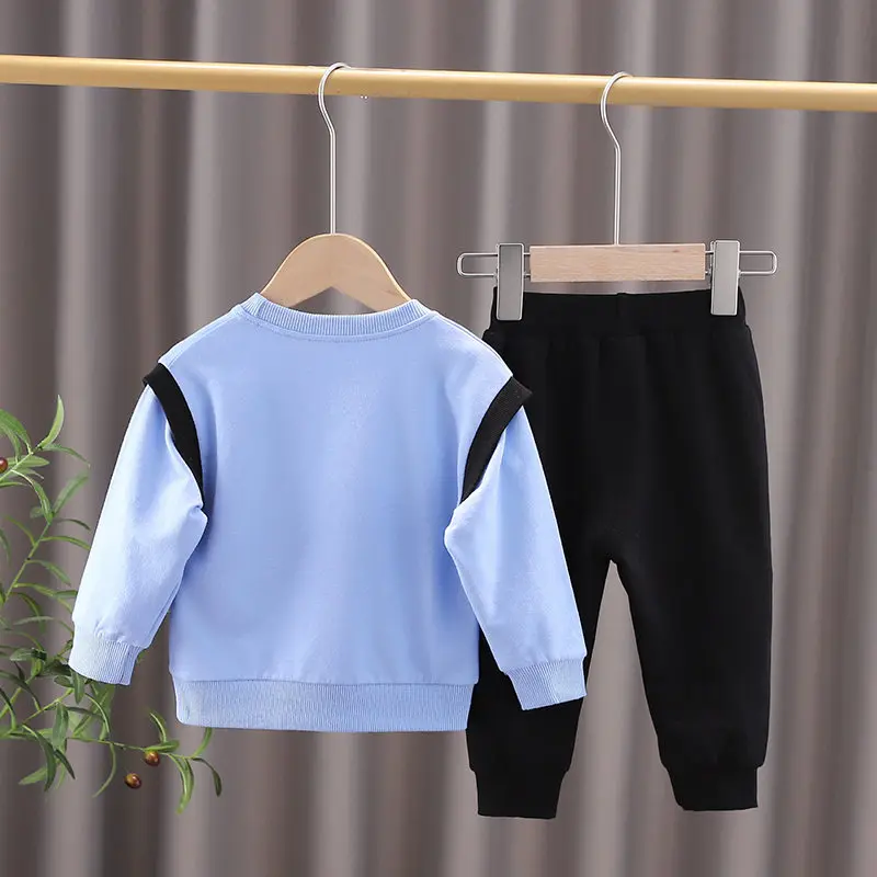 2 шт., детские спортивные костюмы для мальчиков и девочек
2 шт., детские спортивные костюмы для мальчиков и девочек