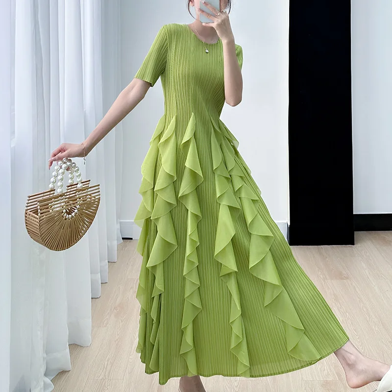 Miyake Elegant, Gentle, and Fresh Design High End Temperament Round Neck Short Sleeve Pleated Dress for Women's Summer New Style
Miyake Elegant, Gentle, and Fresh Design High End Temperament Round Neck Short Sleeve Pleated Dress for Women's Summer New Style