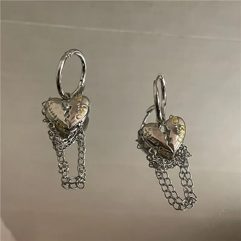 Hiphop Punk New Design Metal Broken Peach Heart Earrings Korean Fashion Women Ear Rings Jewelry Vintage Chain Tassel Earings Bar
Hiphop Punk New Design Metal Broken Peach Heart Earrings Korean Fashion Women Ear Rings Jewelry Vintage Chain Tassel Earings Bar