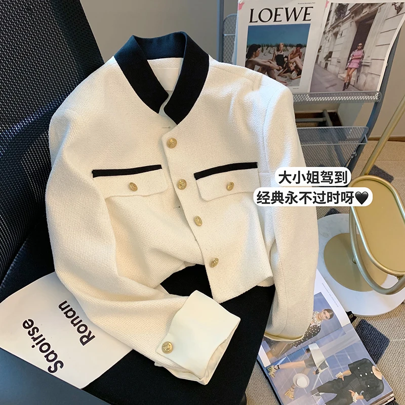 Winter New Fashion Korean Chic Vintage Tweed Jacket Coat Women Autumn Single Breasted Office Lady Outwear
Winter New Fashion Korean Chic Vintage Tweed Jacket Coat Women Autumn Single Breasted Office Lady Outwear