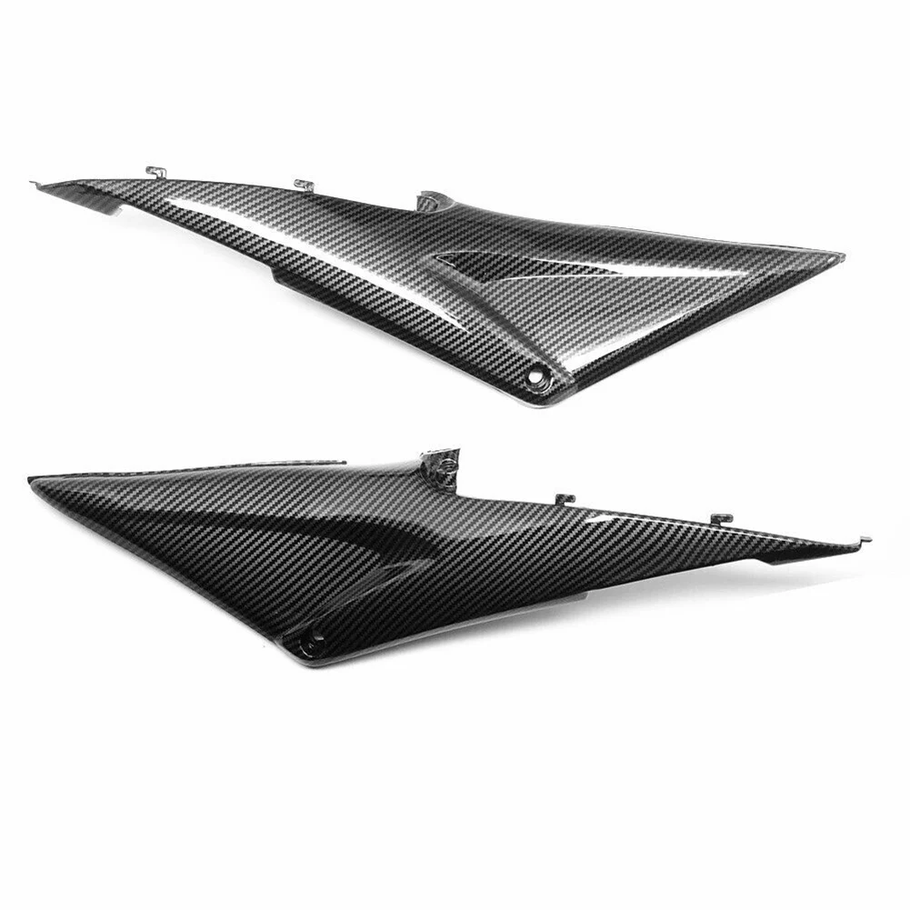 Stylish Carbon Fiber Gas Tank Side Cover Panel Fairing for Honda CBR600RR 2005 2006 K5 Long lasting Durability
Stylish Carbon Fiber Gas Tank Side Cover Panel Fairing for Honda CBR600RR 2005 2006 K5 Long lasting Durability