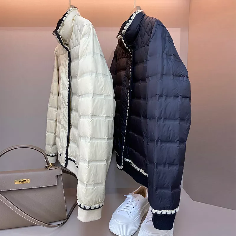 2022New Winter Down Jacket Women 90% Ultra Light White Duck Down Coat Ladies Lace Solid Puffer Feather Parkas Female Outwear
2022New Winter Down Jacket Women 90% Ultra Light White Duck Down Coat Ladies Lace Solid Puffer Feather Parkas Female Outwear