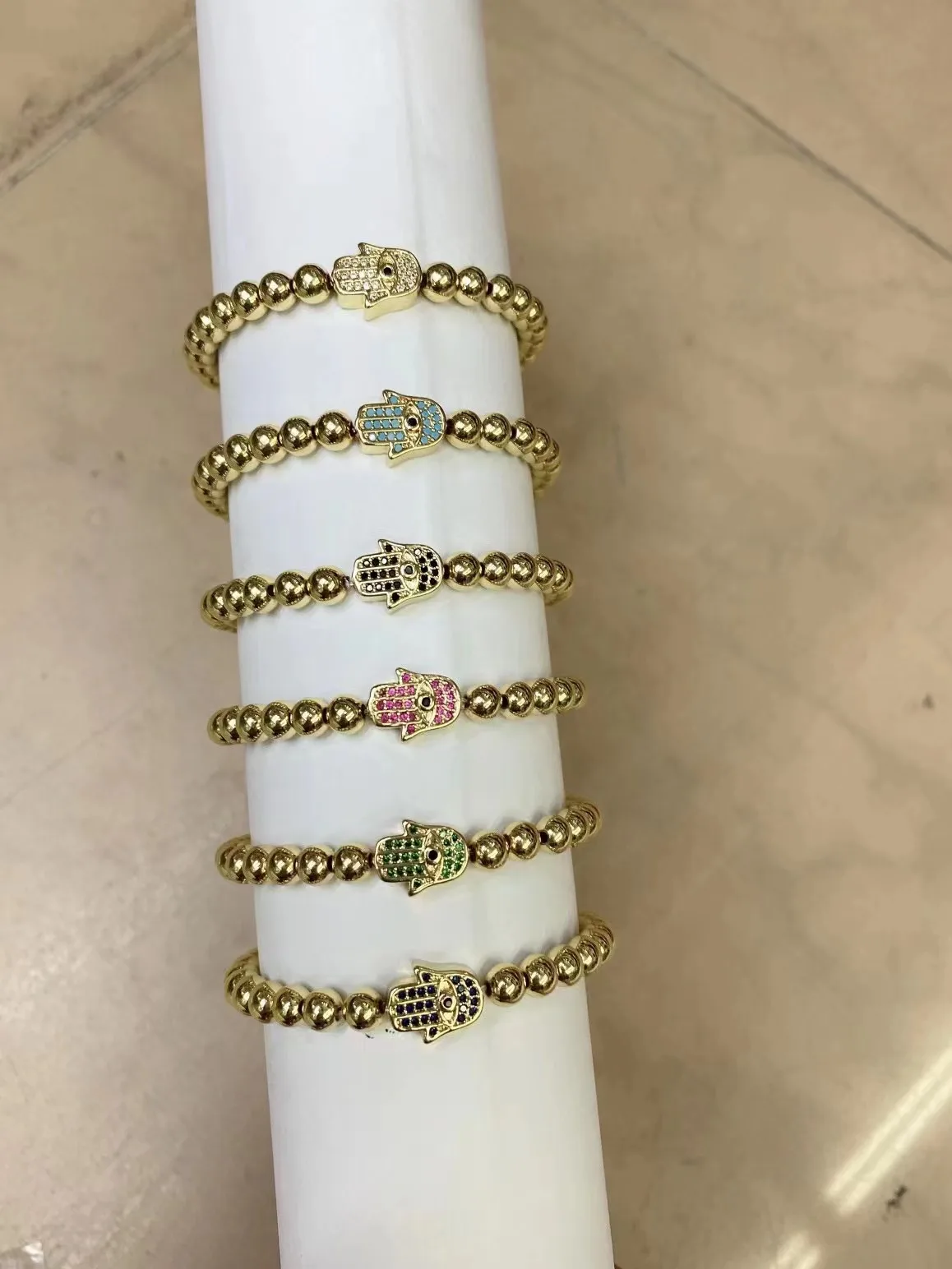 5 шт., роскошные женские золотистые браслеты с подвесками
5 шт., роскошные женские золотистые браслеты с подвесками