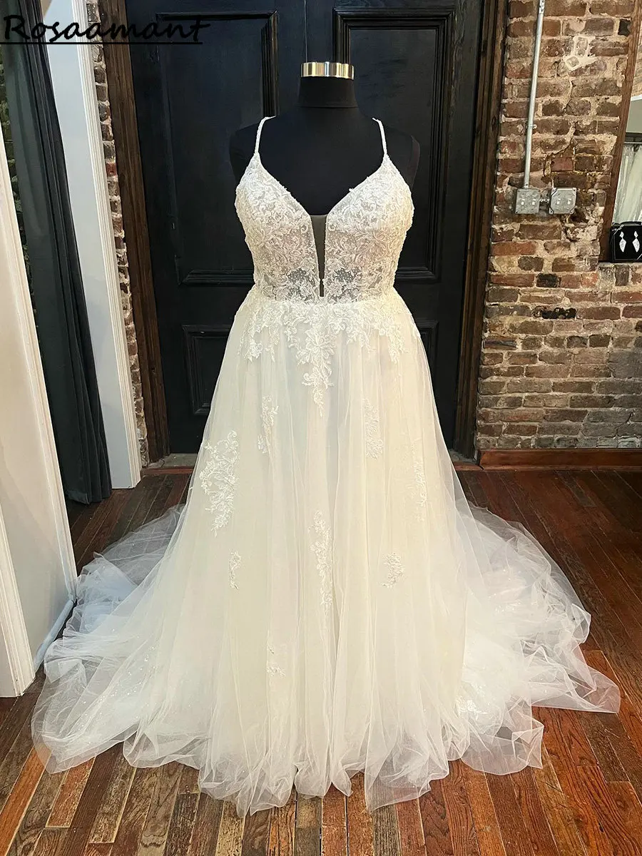 Real Image Illusion Criss-Cross Plus Size Wedding Dresses A-Line Spaghetti Straps Sleeveless Appliques Lace Bridal Gowns
Real Image Illusion Criss-Cross Plus Size Wedding Dresses A-Line Spaghetti Straps Sleeveless Appliques Lace Bridal Gowns