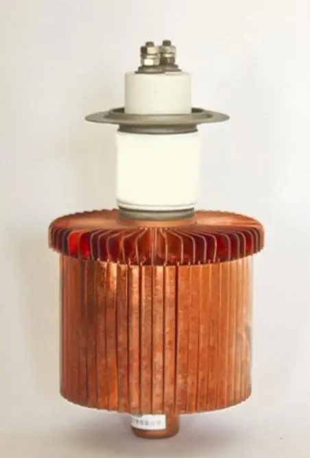 E3069 FU3069F FU-3069F electronic tube vacuum tube heating oscillating tube 10KW
E3069 FU3069F FU-3069F electronic tube vacuum tube heating oscillating tube 10KW