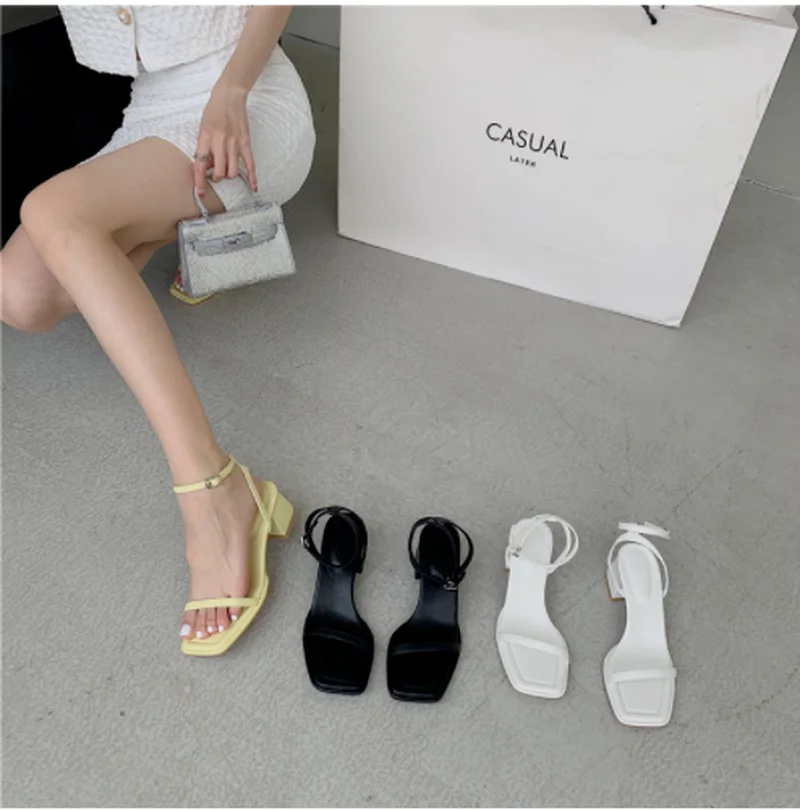 Woman Square Toe Buckle Strap Sandals 2022 Summer Woman Thick Heels Ladies Casual Solid Pumps Female Narrow Band Shoes Footwear
Woman Square Toe Buckle Strap Sandals 2022 Summer Woman Thick Heels Ladies Casual Solid Pumps Female Narrow Band Shoes Footwear