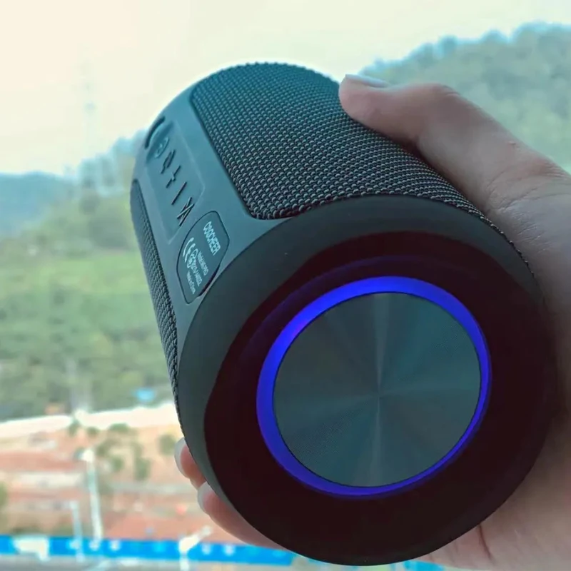 M6 high-power RGB colorful lights bluetooth speaker subwoofer HIFI sound quality portable high-quality long-life wireless TWS
M6 high-power RGB colorful lights bluetooth speaker subwoofer HIFI sound quality portable high-quality long-life wireless TWS