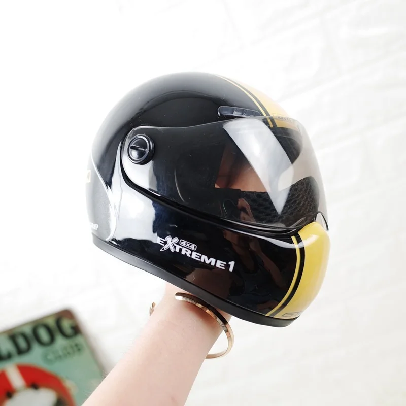 Handsome Puppy Cat Helmet Cat Dog Cap Outdoor Anti-collision Hat for Cat Dog Styling Photo Mini Motorcycle Helmet Props Pet Hat
Handsome Puppy Cat Helmet Cat Dog Cap Outdoor Anti-collision Hat for Cat Dog Styling Photo Mini Motorcycle Helmet Props Pet Hat