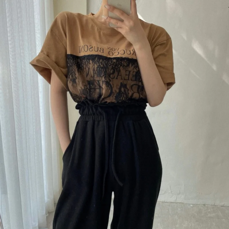 Women's T-shirt Korea Chic Heavy Industry Lace Splicing Short Sleeve T-shirt Summer New Half Sleeve Small Shirt
Women's T-shirt Korea Chic Heavy Industry Lace Splicing Short Sleeve T-shirt Summer New Half Sleeve Small Shirt