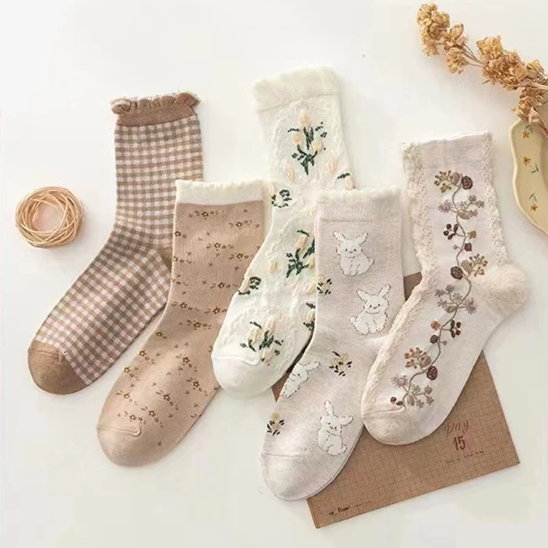 WZDM436B23 Luxury Brand Designer Autumn Winter Men Women Cotton Socks New Style Soft Breathable Outdoor Sports Warm Long Socks
WZDM436B23 Luxury Brand Designer Autumn Winter Men Women Cotton Socks New Style Soft Breathable Outdoor Sports Warm Long Socks
