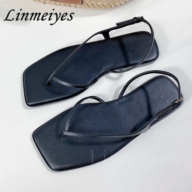 Сандалии женские с квадратным носком, повседневные шлепанцы, на плоской подошве, пляжные праздничные босоножки, с перекрестной шнуровкой, с ремешком сзади
Сандалии женские с квадратным носком, повседневные шлепанцы, на плоской подошве, пляжные праздничные босоножки, с перекрестной шнуровкой, с ремешком сзади