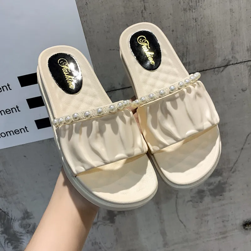 Slippers Women Summer Shoes Slides Med Fashion Platform Pantofle String Bead Shale Female Beach Luxury 2022 Soft Flat Sabot PU
Slippers Women Summer Shoes Slides Med Fashion Platform Pantofle String Bead Shale Female Beach Luxury 2022 Soft Flat Sabot PU