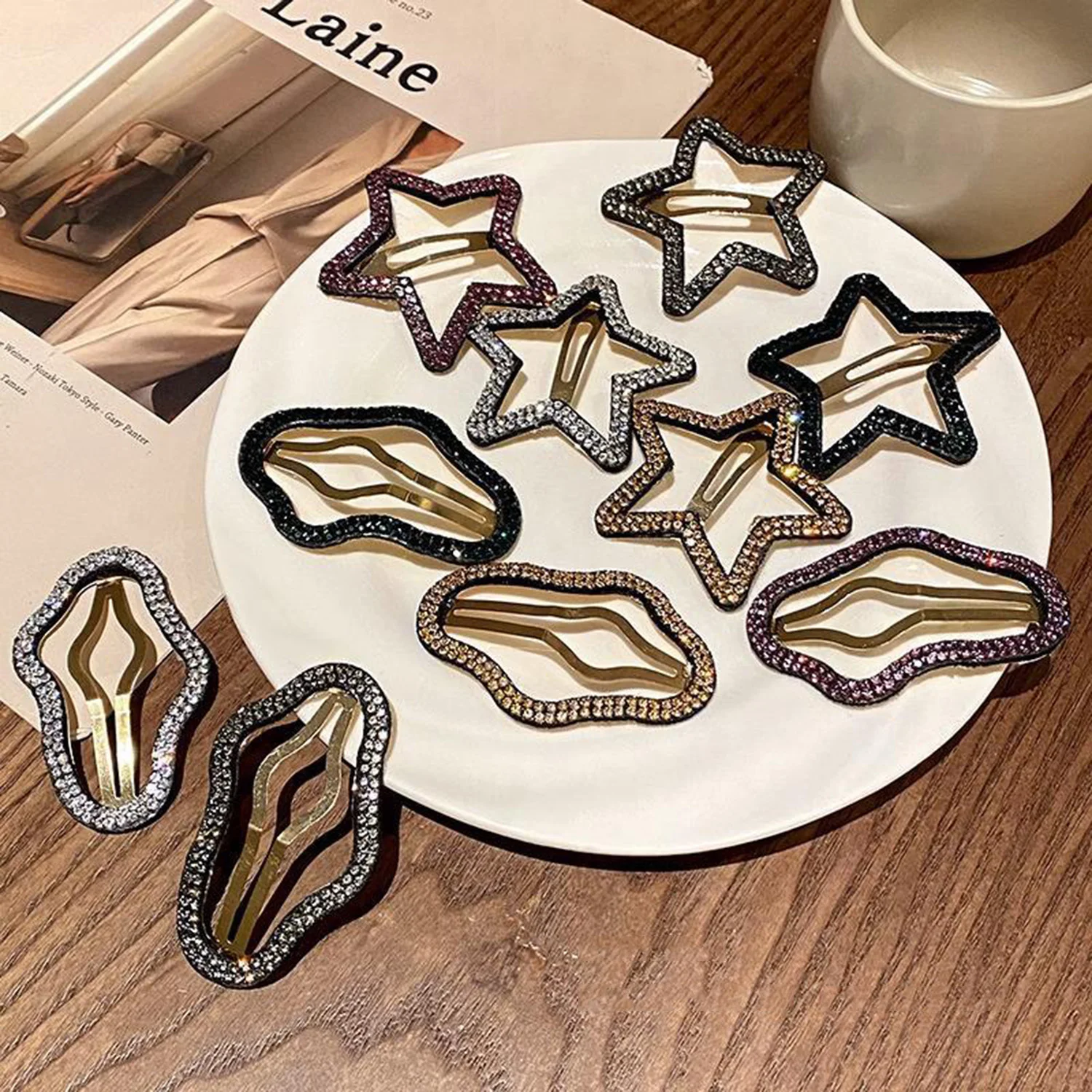 Women Shiny Stars Rhinestone Hairpins Hair Clips Barrette Slide Grips Bangs Clip Sweet Headwear Korean Simple Hair Accessories
Women Shiny Stars Rhinestone Hairpins Hair Clips Barrette Slide Grips Bangs Clip Sweet Headwear Korean Simple Hair Accessories
