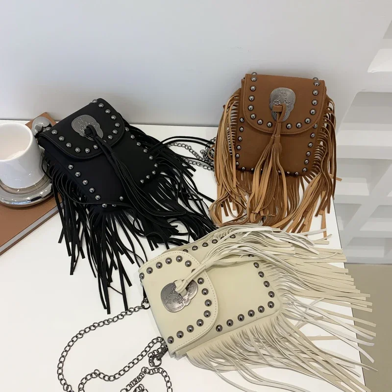 

Branded Fringed Shoulder Bags for Women Fashion Purses and Handbag Luxury Rivet Messenger Bag Designer Satchel New Crossbody Bag