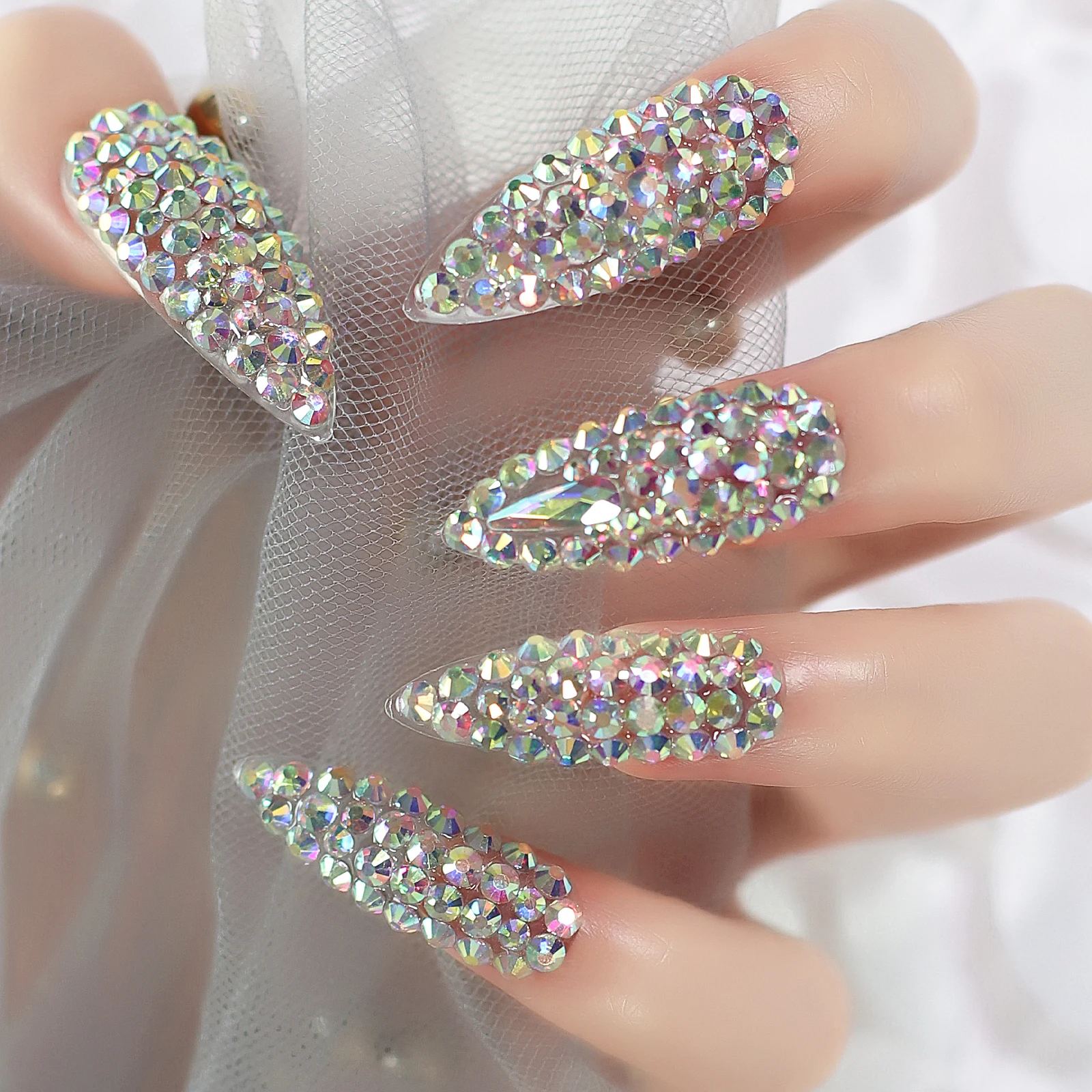 Extra Long Stiletto Press on False Nail Full Cover 3D Rhinestone Fake Nail Manicure Nail Art Tips Set for Wedding Party
Extra Long Stiletto Press on False Nail Full Cover 3D Rhinestone Fake Nail Manicure Nail Art Tips Set for Wedding Party