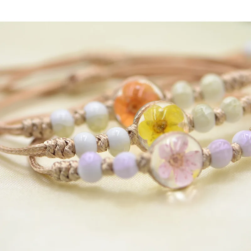 Ceramic Glass Ball Dried Flowers Plant Real Flowers Woven Bracelet Snow Beads Flowers Lace Flowers Simple Female Student Gift
Ceramic Glass Ball Dried Flowers Plant Real Flowers Woven Bracelet Snow Beads Flowers Lace Flowers Simple Female Student Gift