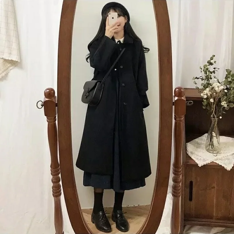 Black Woolen Overcoat Women's Mid-Length Autumn and Winter Temperament Padded Woolen Coat
Black Woolen Overcoat Women's Mid-Length Autumn and Winter Temperament Padded Woolen Coat