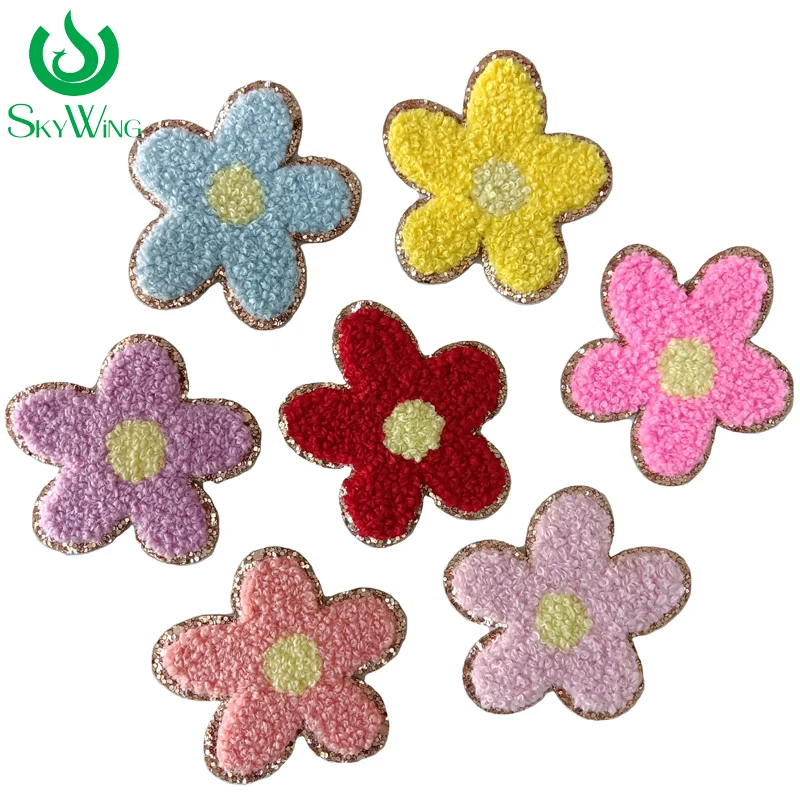 Factory Wholesale Multi-color Flower Glitter Embroidery Patches Embroidered Applique Girl Dress Clothing Adhesive
Factory Wholesale Multi-color Flower Glitter Embroidery Patches Embroidered Applique Girl Dress Clothing Adhesive