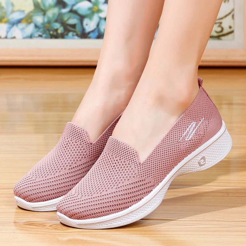 Women Casual Shoes Fashion Breathable Walking Mesh Flat Shoes Woman Sneakers mom shoes 2022 New Tenis Feminino Female Shoes
Women Casual Shoes Fashion Breathable Walking Mesh Flat Shoes Woman Sneakers mom shoes 2022 New Tenis Feminino Female Shoes