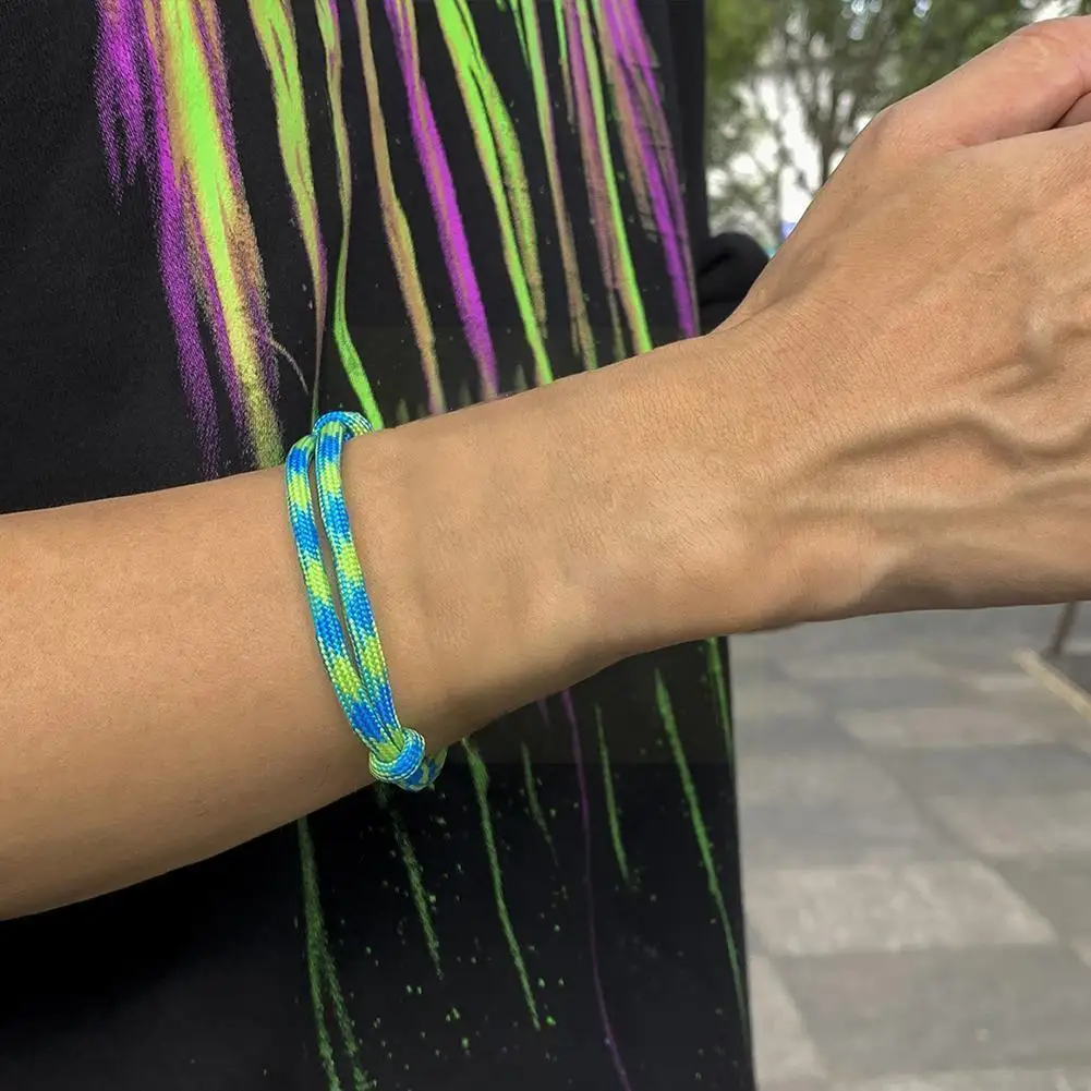 1pcs Ukraine Country National Flag Color Wristband Bracelets For Women Men Adjustable Elastic Nylon Female Bangles Jewelry X0s3
1pcs Ukraine Country National Flag Color Wristband Bracelets For Women Men Adjustable Elastic Nylon Female Bangles Jewelry X0s3