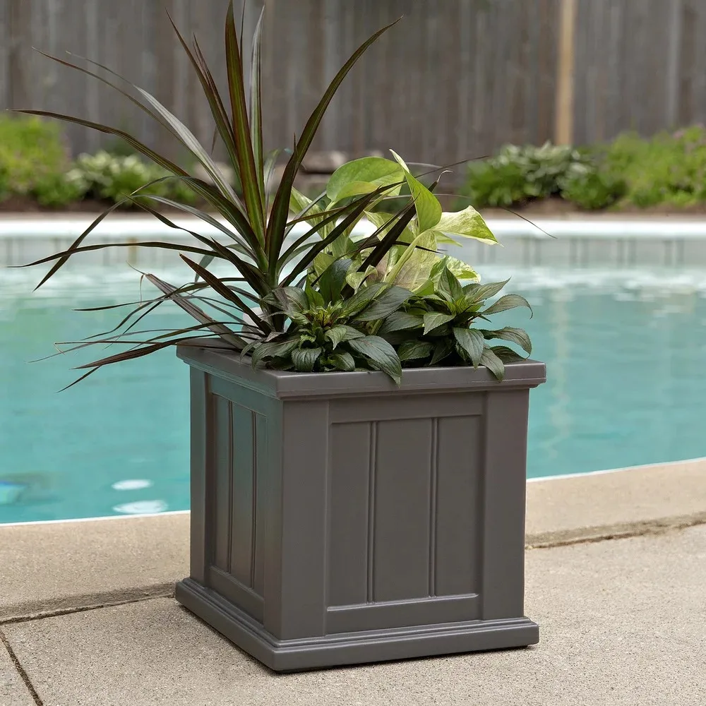 

Flower Pots 14" x 14" x 14" Square Graphite Grey Self-Watering Polyethylene Planter